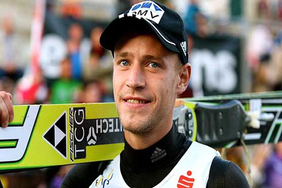 Ski jumping: Koudelka defies high winds for Lillehammer win