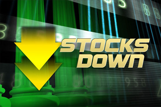 US stocks fall as energy sector drops sharply