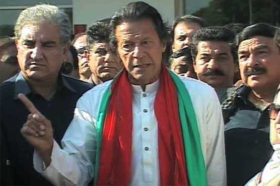 PTI chief Imran Khan thanks Karachiites for their support