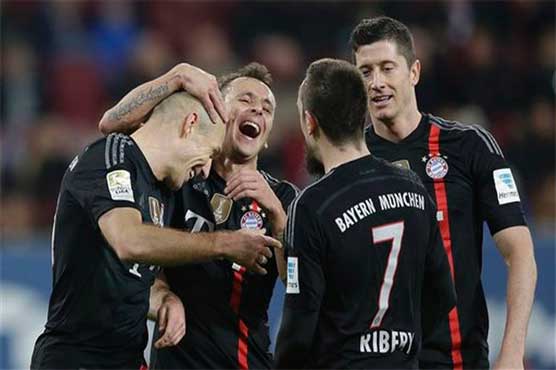 Bayern routs Augsburg 4-0, Dortmund loses again