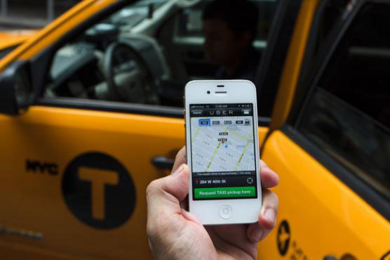 French cabs to block Paris roads in Uber taxi war