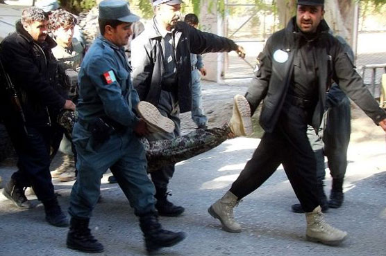 Kenya cop shoots 5 before killing himself