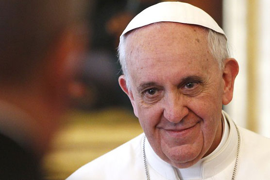 Pope gets cake, tango and chicken for birthday