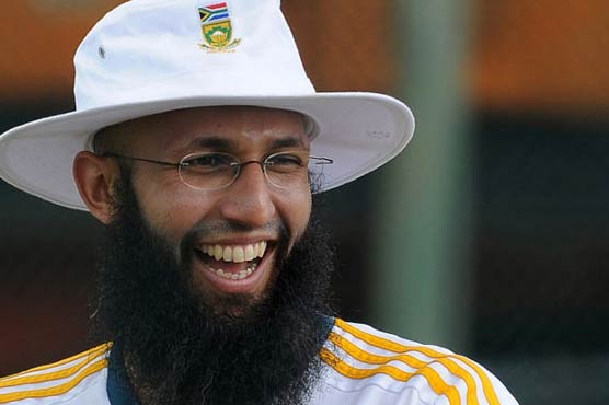Amla, Van Zyl take South Africa past 400