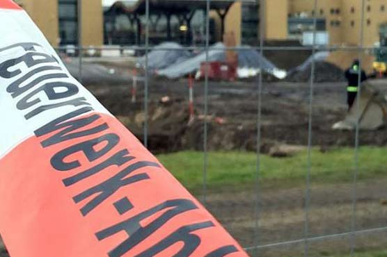 10,000 evacuated after WW2 dud bomb found near Berlin