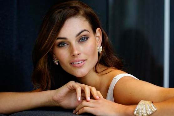 Hero's welcome for SAfrica's first Miss World in 40 years