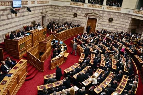 Political storm in Greece over MP bribery claims