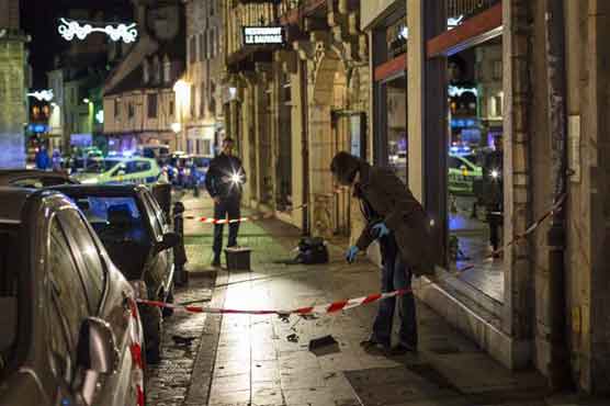 Ten injured in van attack on French Christmas market