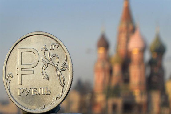 Russia pressures exporters to prop up ruble