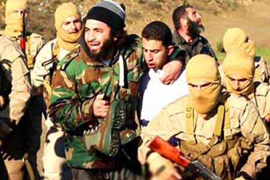 Father of pilot captured by IS pleads for release