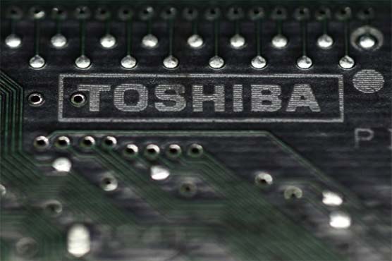 Toshiba CEO says will consider overseas locations for chip plant