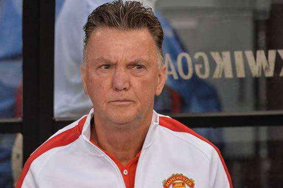 Football: Van Gaal hasn't given up on title
