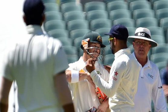 India 462 for 8 at close, trail Australia by 68 runs