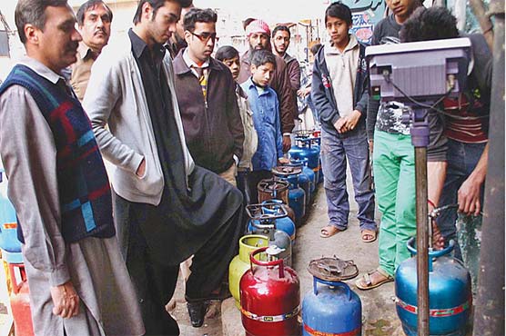 Lahore: LPG price soars to Rs240