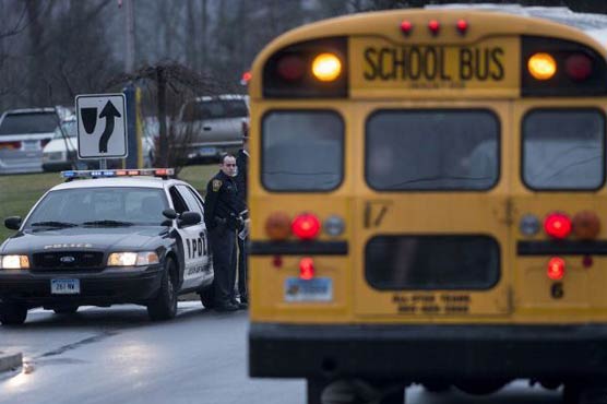 Police kill man who threatened US authorities