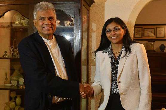 US envoy in Sri Lanka as pressure builds over war crimes