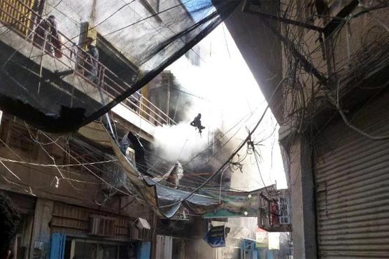 Baghdad bombs, including near Green Zone, kill 33