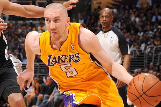 Blake's triple-double lifts Lakers to unlikely win