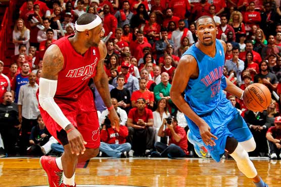 NBA: Magic slam dunks Thunder 