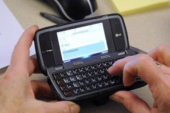 Technology makes couples closer despite tension: survey