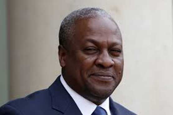 Ghana president calls for changes over currency pressure