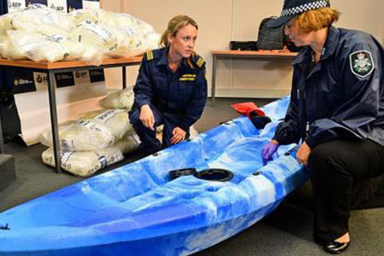 Australia seizes $162 mln of meth in kayaks from China