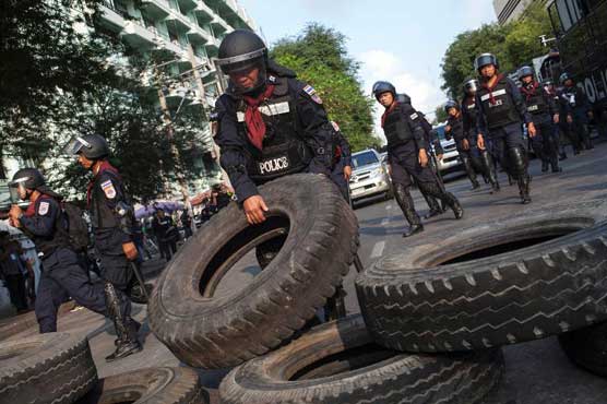 Thai riot police clears anti-government protest sites