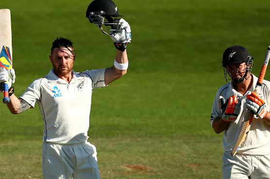 Cricket: Kiwi records fall to put India under pressure