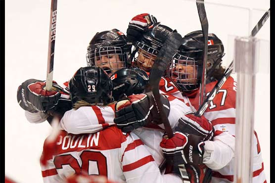 Olympics: Poulin powers Canada to women's hockey gold