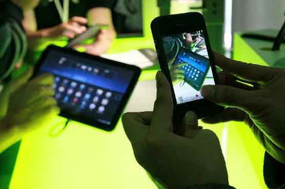 Google unveils 'Project Tango' 3D smartphone platform