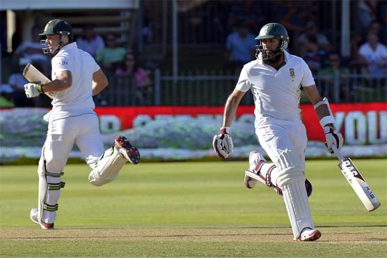 Amla strokes South Africa into strong position
