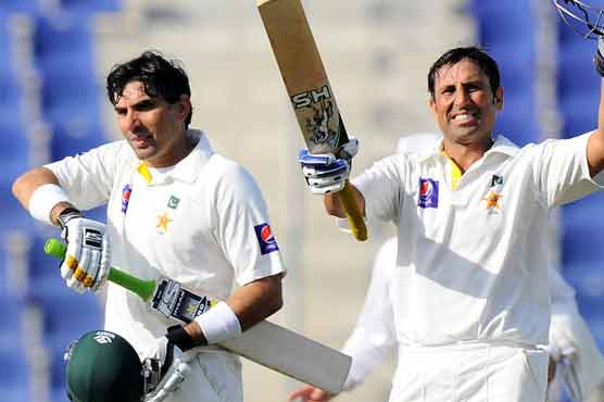 Pakistan 327-4 in reply to Sri Lanka's 204