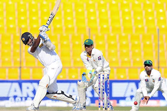 First Test: Sri Lanka set Pakistan 302-run target