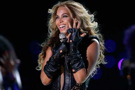 Beyonce 'Frozen' out of top spot on Billboard 200