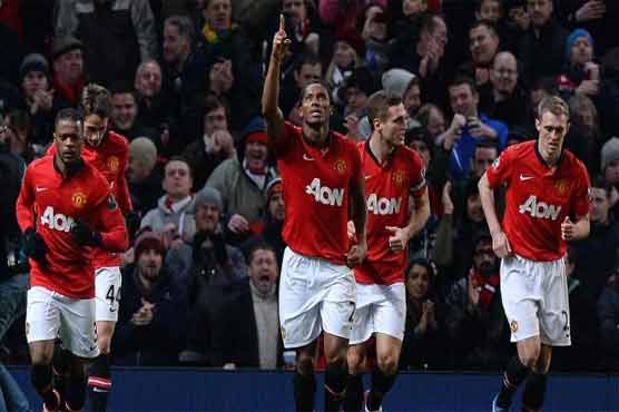 Football: Avenging United stop rot, Chelsea go top