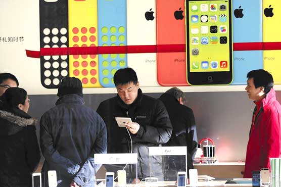 Apple fights for bigger slice of China smartphone pie