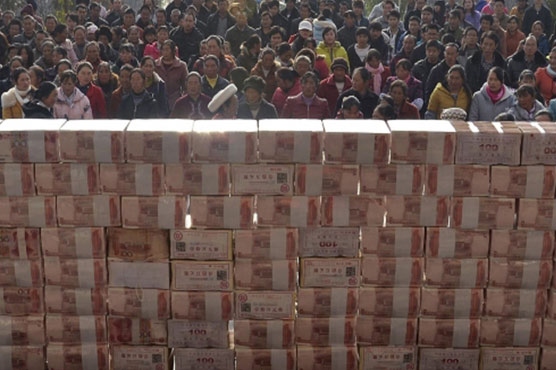 China farmers build wall of cash with $2.2 mn payout: report