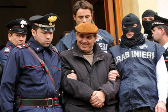 One dead as Italy police launch campaign against mafia 