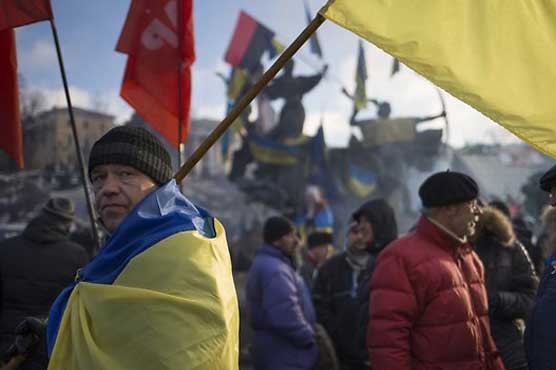 Ukraine protestors give ultimatum to president after deadly clashes