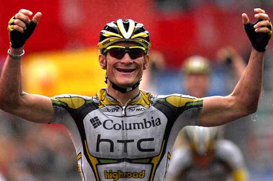 Cycling: Greipel takes stage win as Evans retains lead 