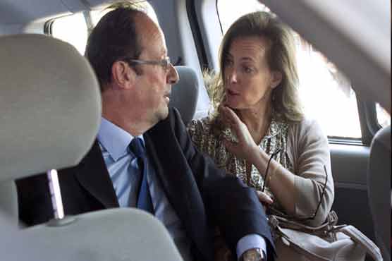 French president splits with partner after affair