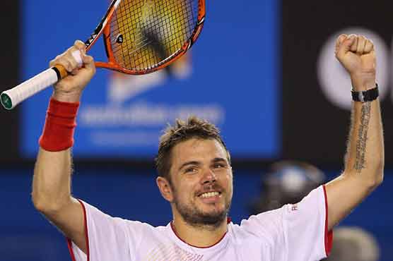 Wawrinka two sets up against struggling Nadal