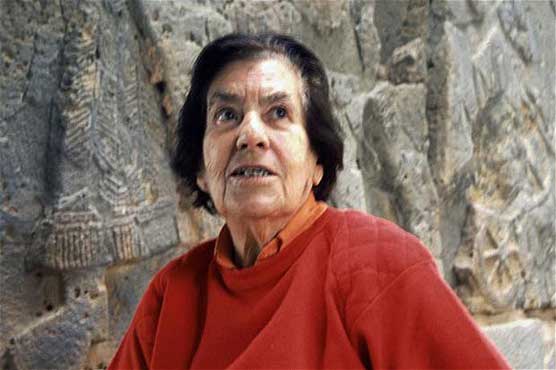 Turkish sporting pioneer Cambel dies at 97