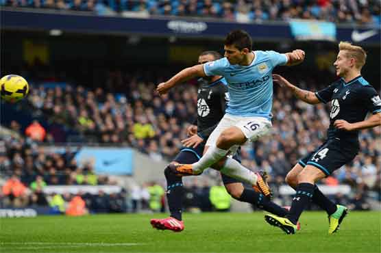Football: Man City go top, West Ham frustrate Chelsea