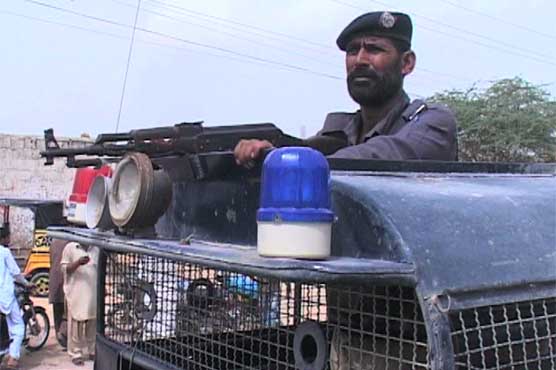 Karachi violence continues, kills three