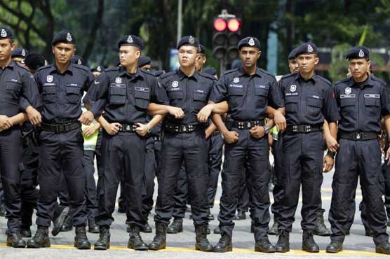 Malaysia police hunt 5 terror suspects amid crackdown