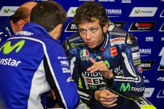 Motorcycling: Rossi to stay with Yamaha until 2016