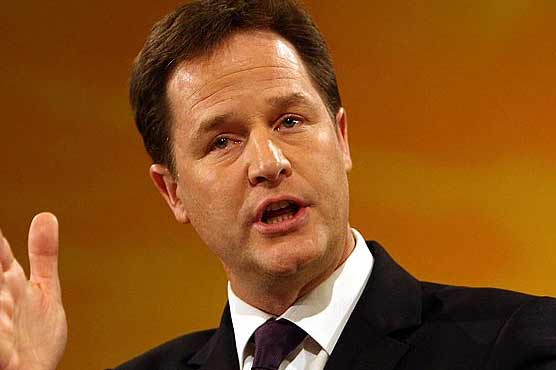 Britain boosts airport security after US warning