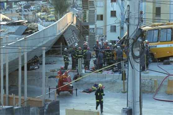 Overpass collapse kills two in Brazil World Cup city