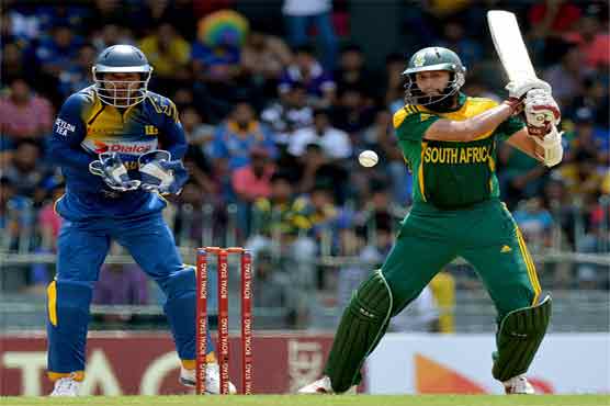 Amla inspires South Africa to big win in first ODI
